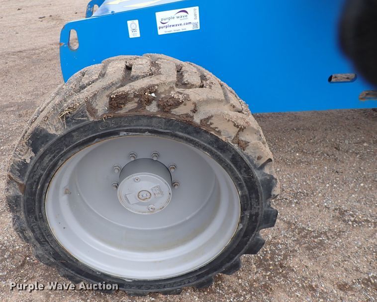 image for item DJ0172 2007 Genie S-65  boom lift