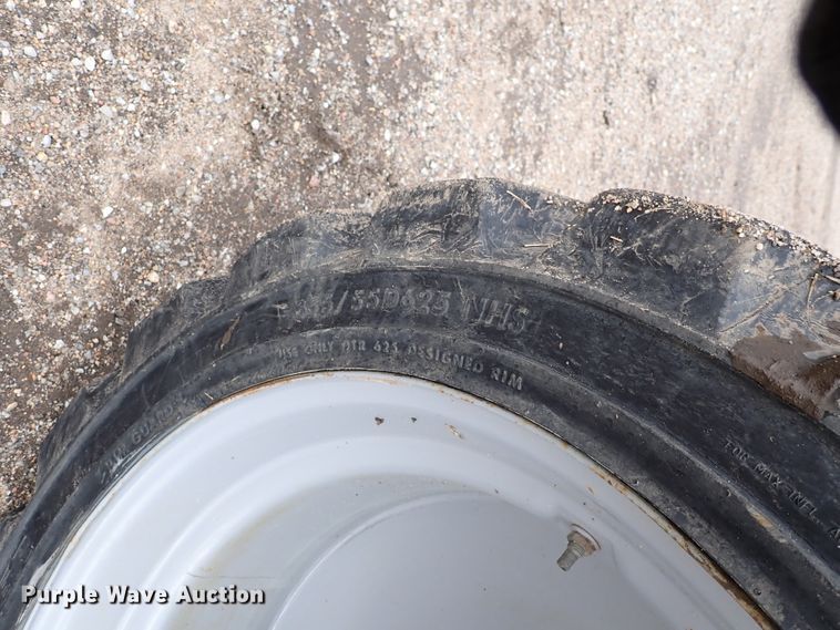 image for item DJ0172 2007 Genie S-65  boom lift