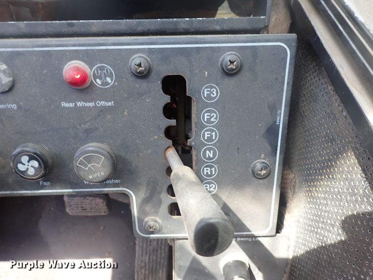 image for item DJ5649 Link-Belt RTC-8022  crane