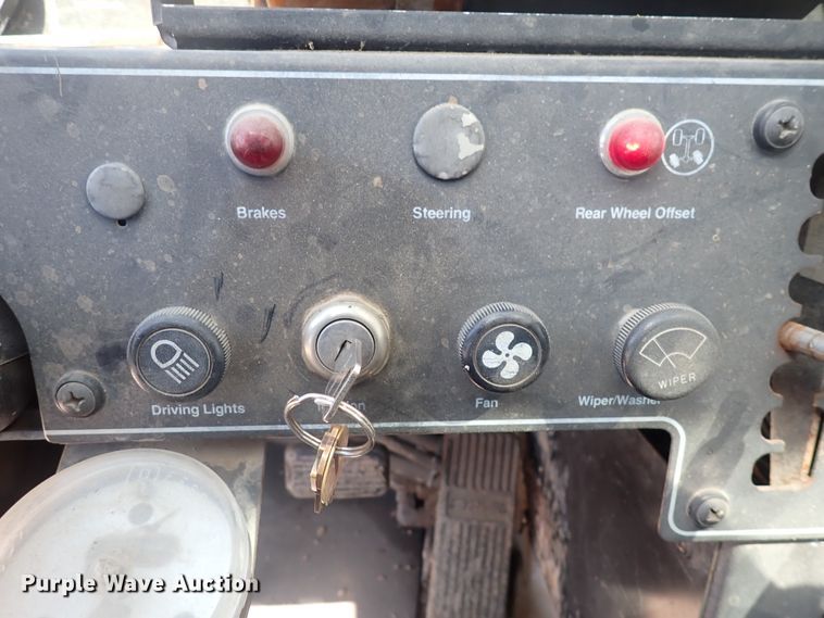 image for item DJ5649 Link-Belt RTC-8022  crane