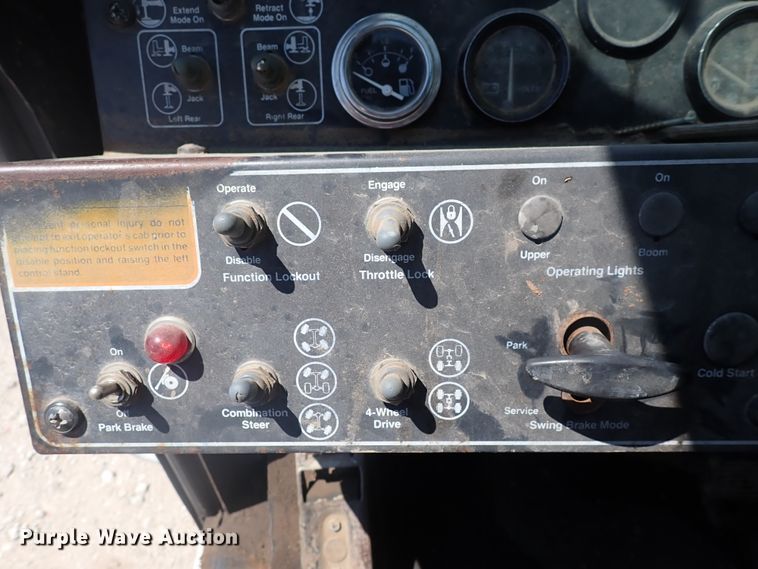 image for item DJ5649 Link-Belt RTC-8022  crane