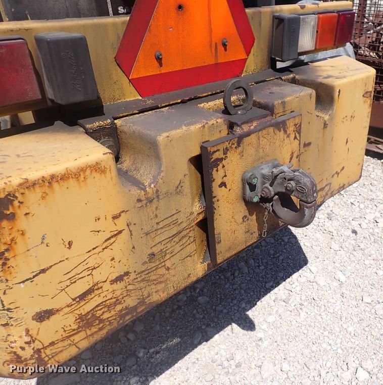 image for item DJ5650 1997 Caterpillar TH83  telehandler