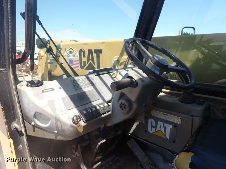 image for item DJ5650 1997 Caterpillar TH83  telehandler