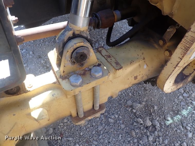 image for item DJ5650 1997 Caterpillar TH83  telehandler