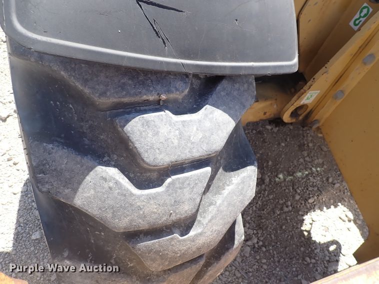 image for item DJ5650 1997 Caterpillar TH83  telehandler