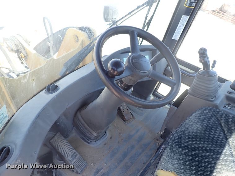 image for item DJ5651 2008 John Deere 304J  wheel loader