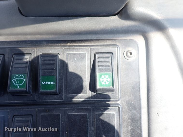 image for item DJ5651 2008 John Deere 304J  wheel loader