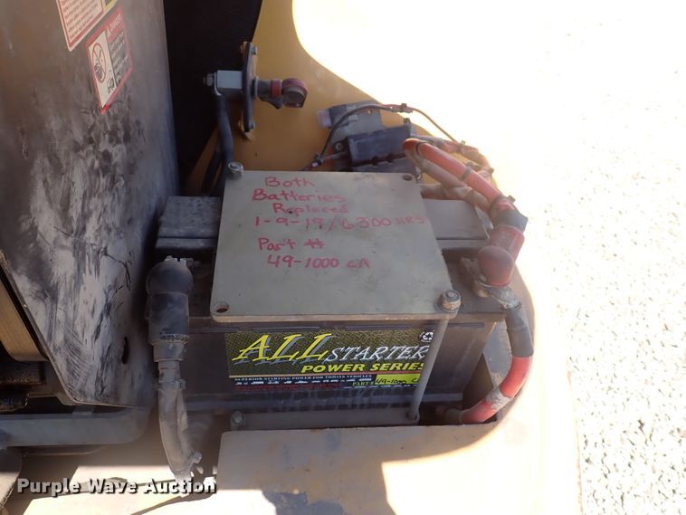 image for item DJ5651 2008 John Deere 304J  wheel loader