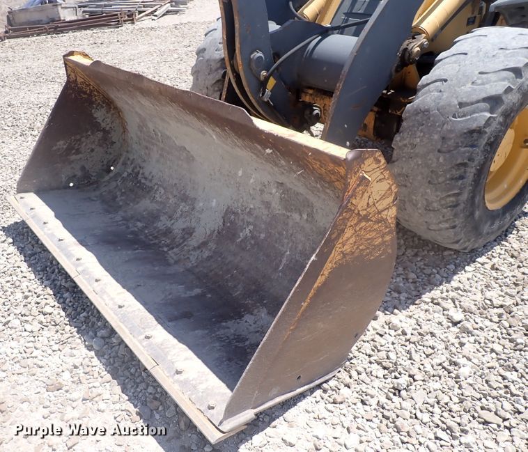 image for item DJ5651 2008 John Deere 304J  wheel loader