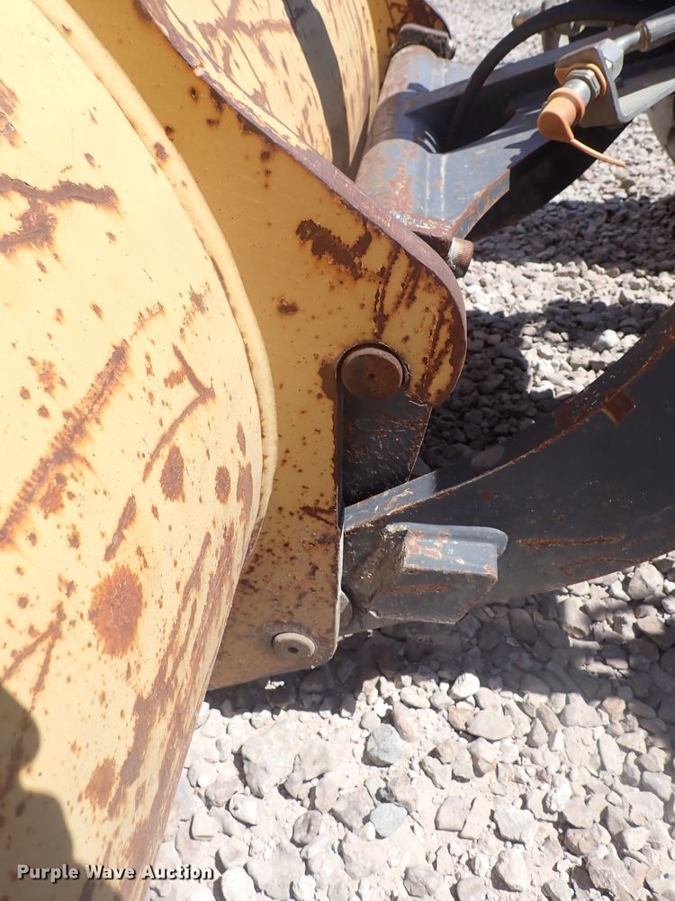 image for item DJ5651 2008 John Deere 304J  wheel loader