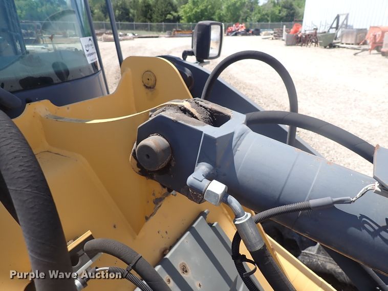 image for item DJ5651 2008 John Deere 304J  wheel loader