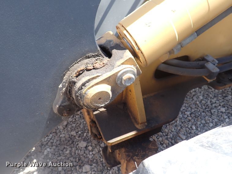 image for item DJ5651 2008 John Deere 304J  wheel loader