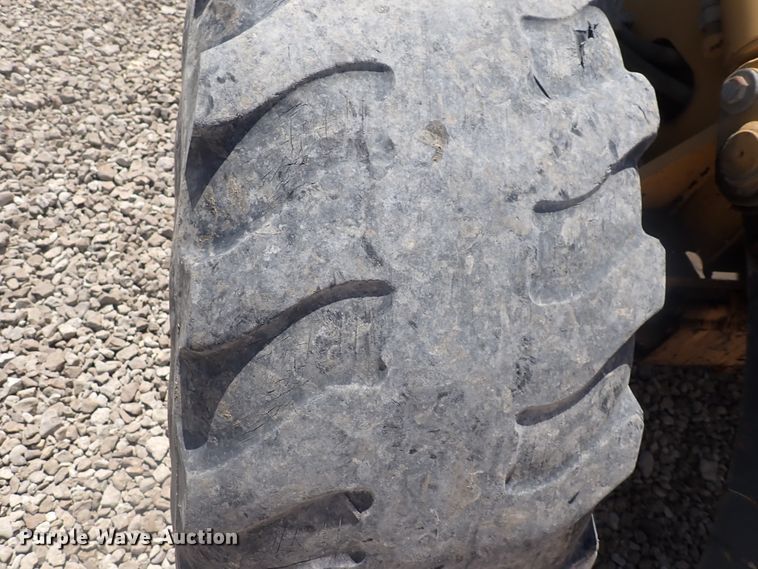 image for item DJ5651 2008 John Deere 304J  wheel loader