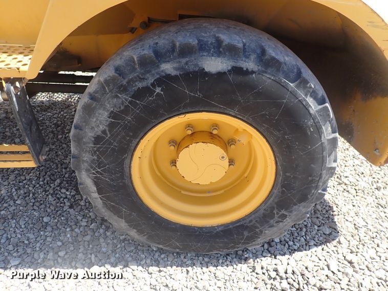 image for item DJ5651 2008 John Deere 304J  wheel loader