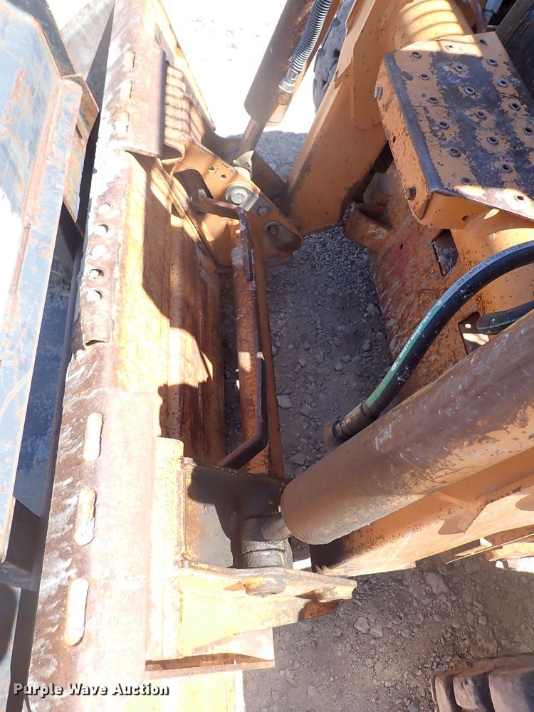 image for item DJ5654 2002 Case 70XT  skid steer loader