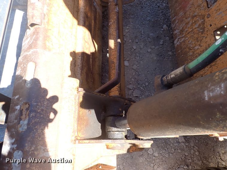 image for item DJ5654 2002 Case 70XT  skid steer loader