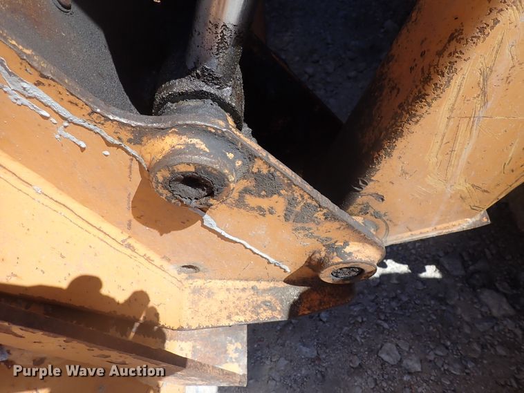 image for item DJ5654 2002 Case 70XT  skid steer loader