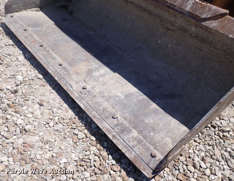 image for item DJ5654 2002 Case 70XT  skid steer loader