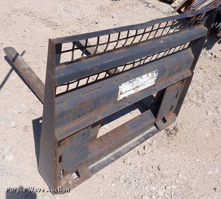 image for item DJ5654 2002 Case 70XT  skid steer loader