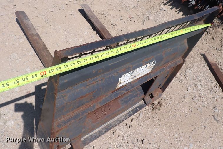 image for item DJ5654 2002 Case 70XT  skid steer loader