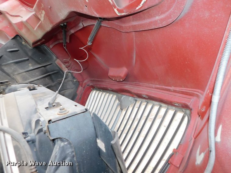 image for item DJ5969 2006 International 4300 SBA  forestry bucket truck