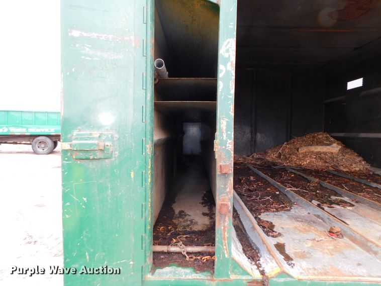 image for item DJ5969 2006 International 4300 SBA  forestry bucket truck