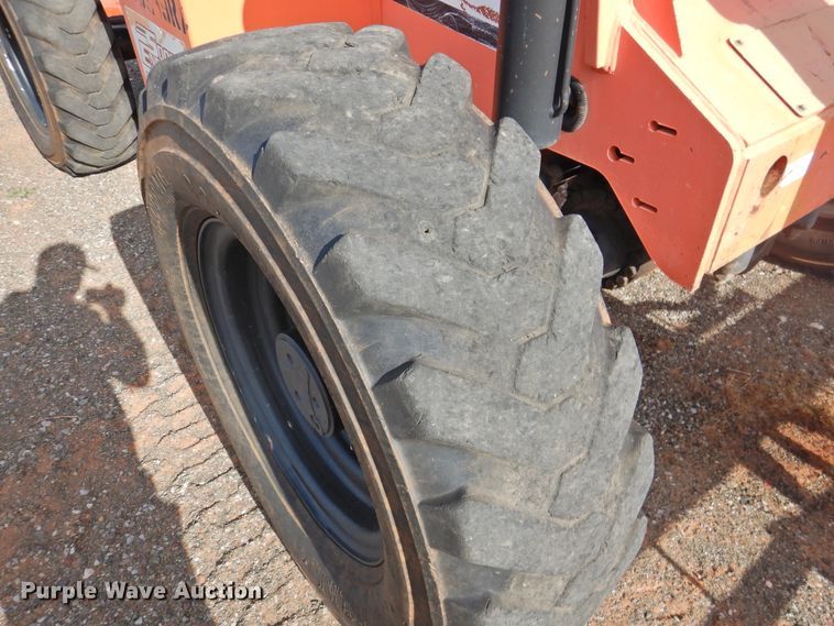 image for item DJ8476 2006 JLG 6042  telehandler