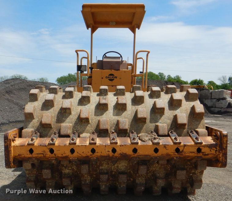 image for item DK5619 1995 Galion PD784  single drum vibratory roller