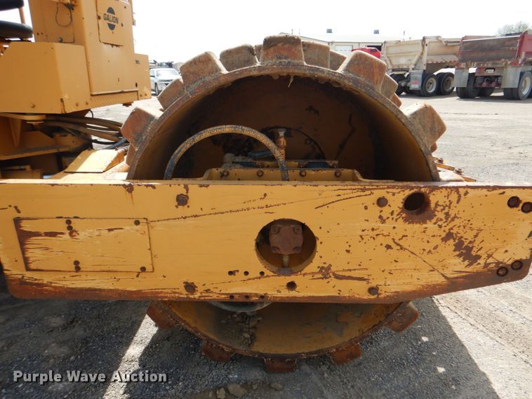 image for item DK5619 1995 Galion PD784  single drum vibratory roller