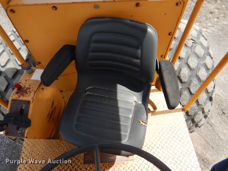 image for item DK5619 1995 Galion PD784  single drum vibratory roller