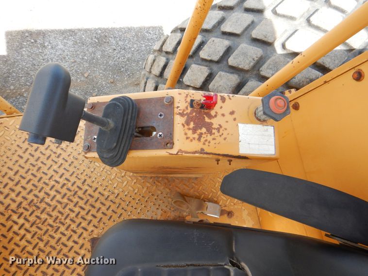 image for item DK5619 1995 Galion PD784  single drum vibratory roller