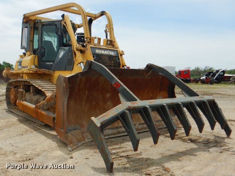 image for item DK5620 2007 Komatsu D65EX-15EO  dozer