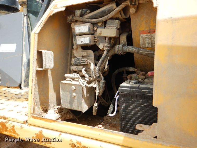 image for item DK5620 2007 Komatsu D65EX-15EO  dozer