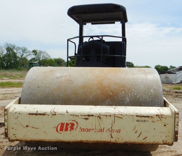 image for item DK5623 2006 Ingersoll Rand SD-105DX  single drum vibratory roller