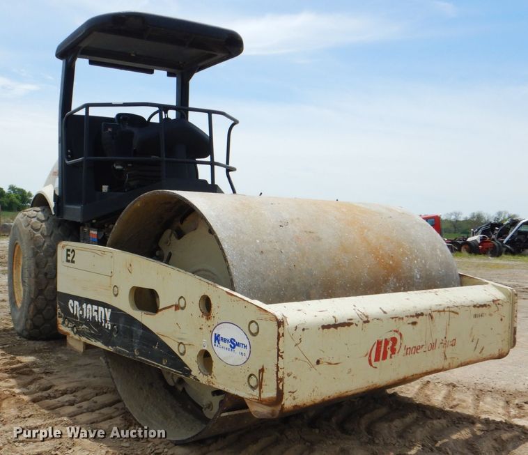 image for item DK5623 2006 Ingersoll Rand SD-105DX  single drum vibratory roller
