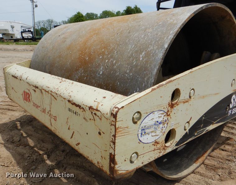 image for item DK5623 2006 Ingersoll Rand SD-105DX  single drum vibratory roller