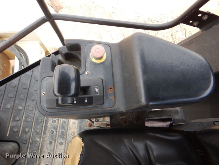 image for item DK5623 2006 Ingersoll Rand SD-105DX  single drum vibratory roller