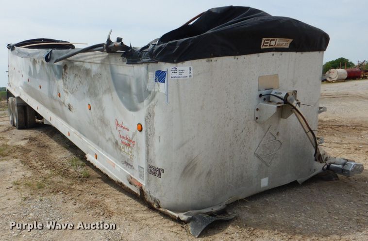 image for item DK5624 2003 Travis Body  end dump trailer