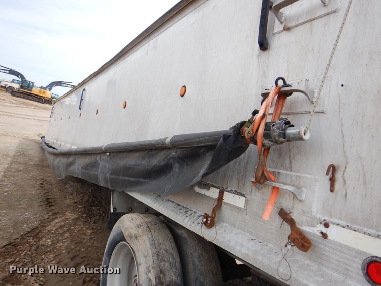 image for item DK5624 2003 Travis Body  end dump trailer