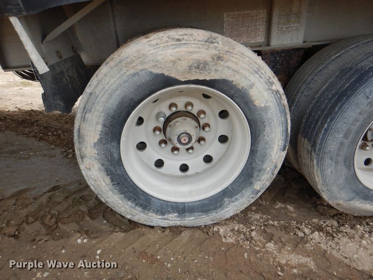 image for item DK5624 2003 Travis Body  end dump trailer