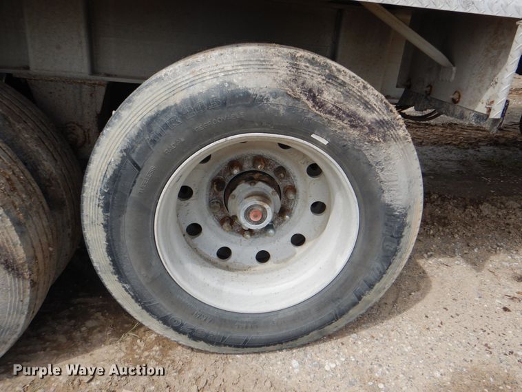 image for item DK5624 2003 Travis Body  end dump trailer