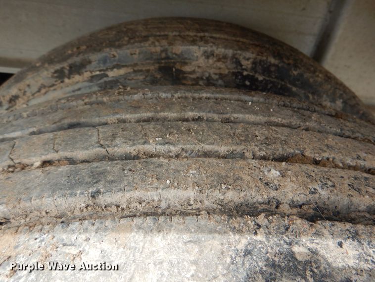 image for item DK5624 2003 Travis Body  end dump trailer