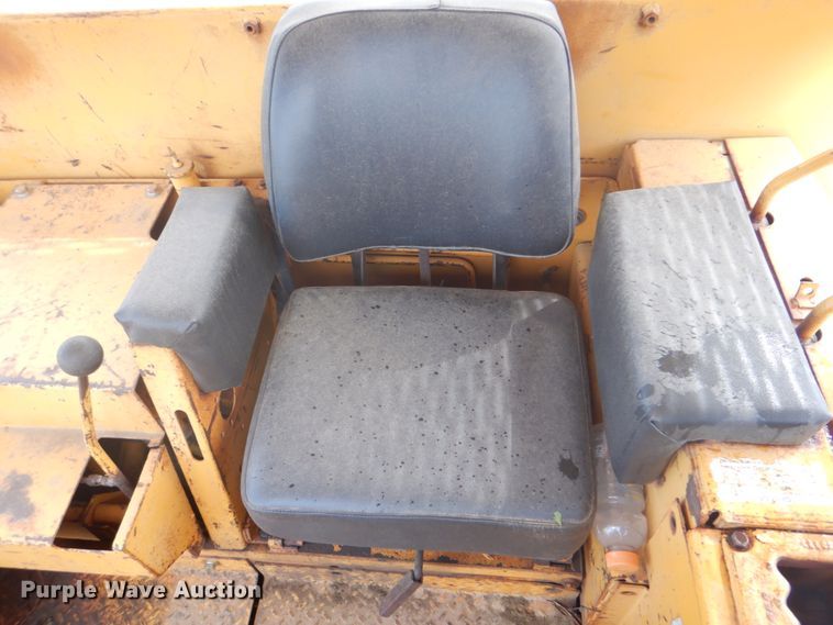 image for item DK5641 1975 Fiat-Allis 21-B  dozer