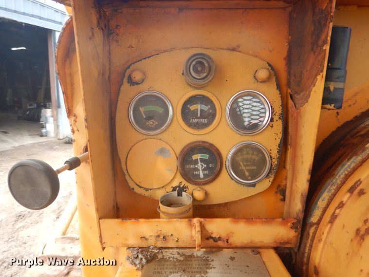 image for item DK5641 1975 Fiat-Allis 21-B  dozer