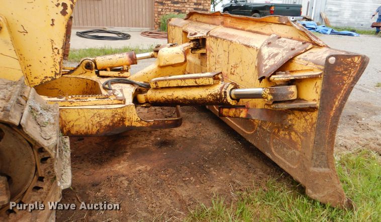 image for item DK5652 Komatsu D41E  crawler dozer