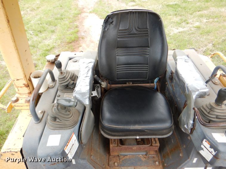 image for item DK5652 Komatsu D41E  crawler dozer