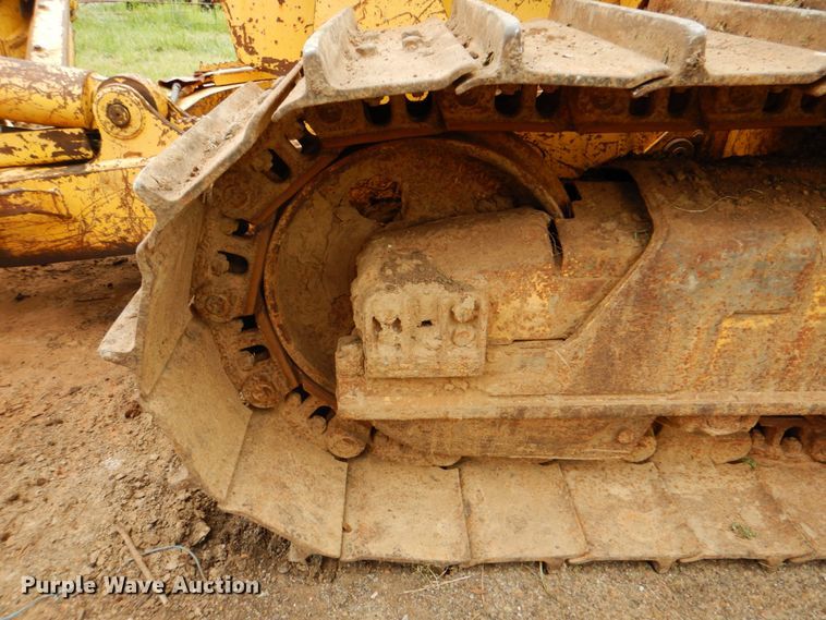 image for item DK5652 Komatsu D41E  crawler dozer