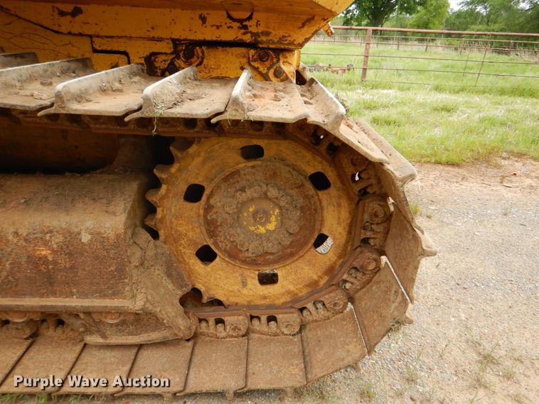 image for item DK5652 Komatsu D41E  crawler dozer