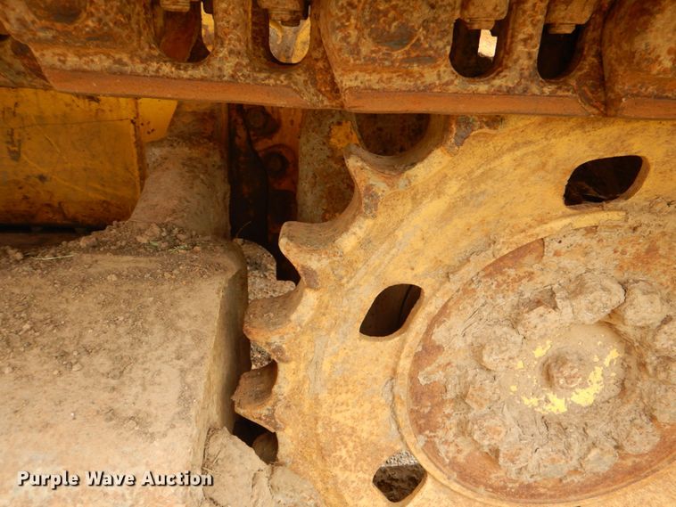 image for item DK5652 Komatsu D41E  crawler dozer