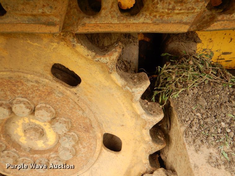 image for item DK5652 Komatsu D41E  crawler dozer